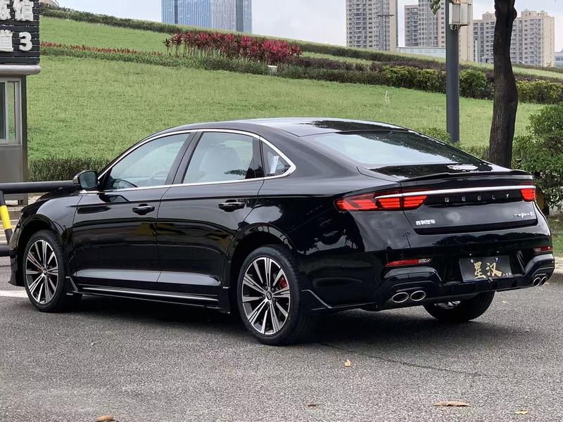 Geely Preface, 2025 — фото 4 из 12