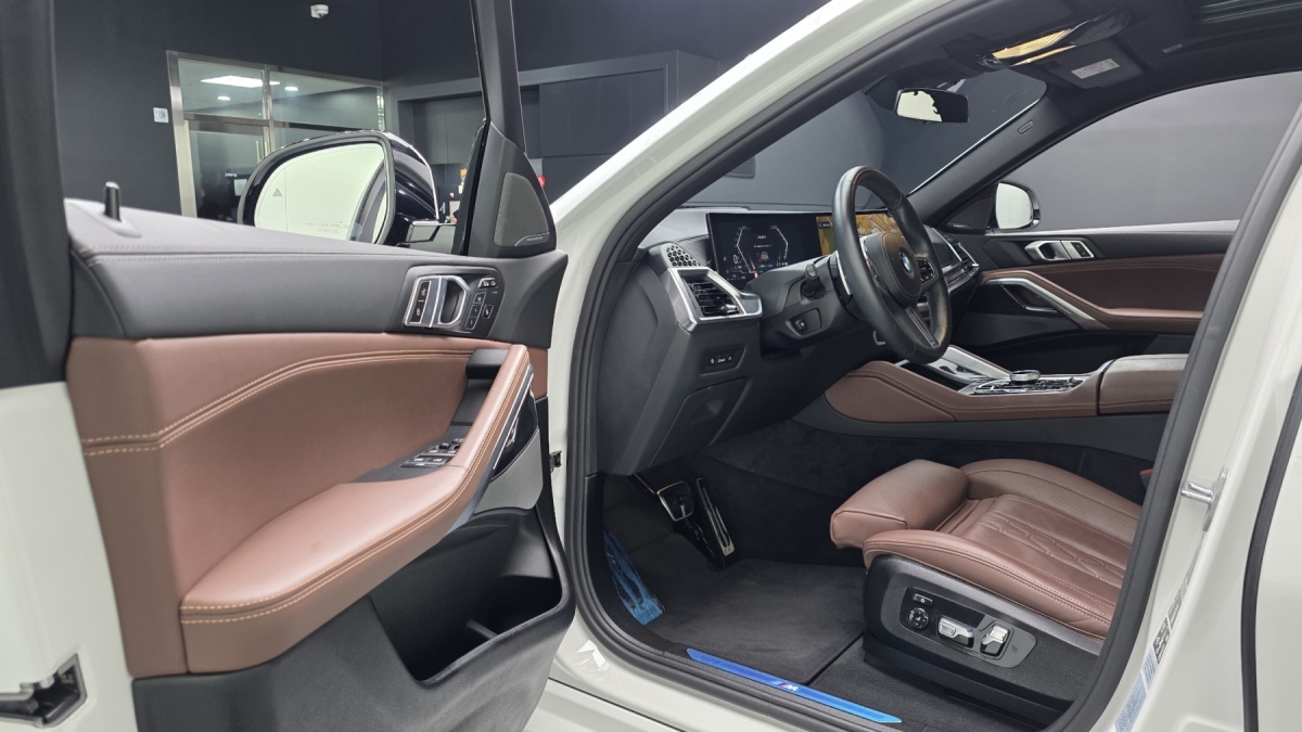 BMW X6, 2023 — фото 10 из 12