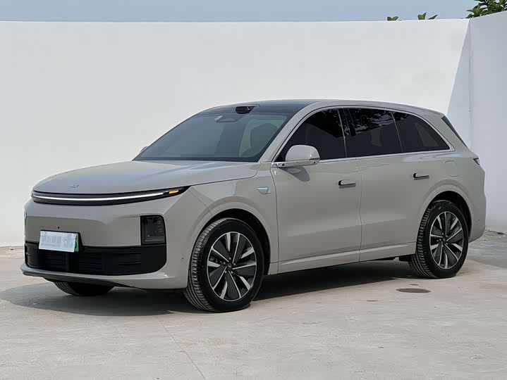LiXiang L6, 2025 — купить в Казани под ключ