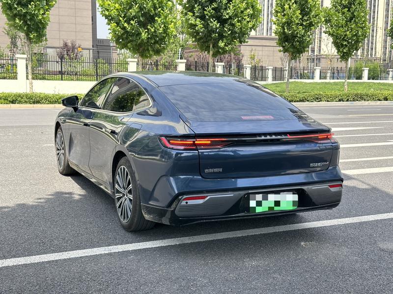 Geely Galaxy Starshine 8 EM-i, 2025 — фото 4 из 10