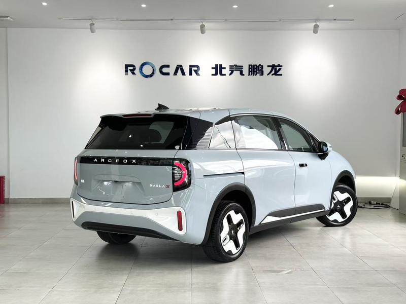 BAIC Arcfox Kaola S, 2024 — фото 6 из 12