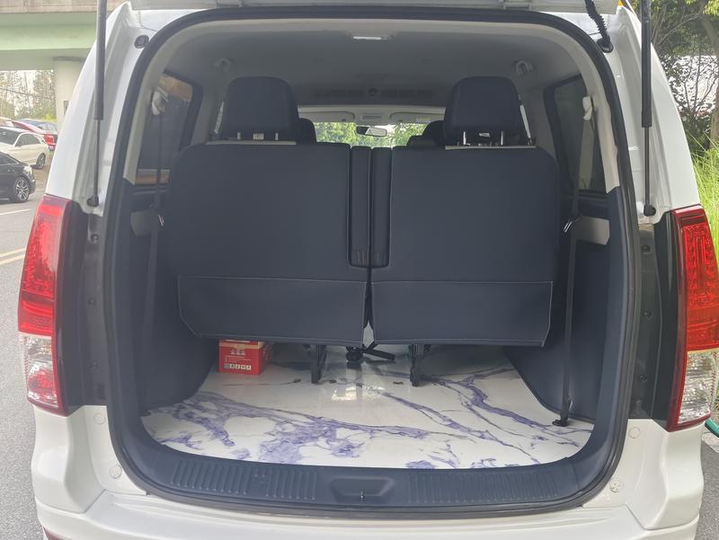 Dongfeng Forthing Lingzhi Plus, 2024 — фото 11 из 12