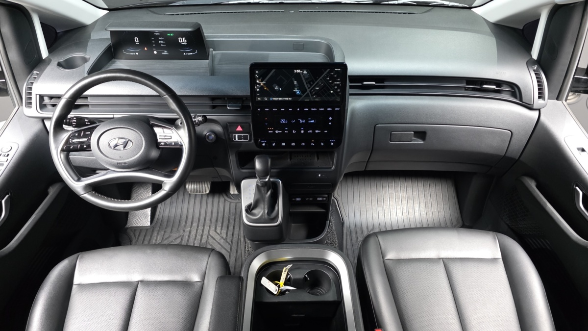 Hyundai Staria, 2022 — фото 7 из 12