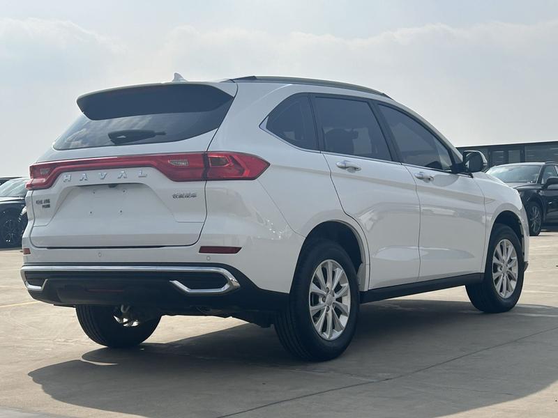 Haval M6, 2023 — фото 6 из 12