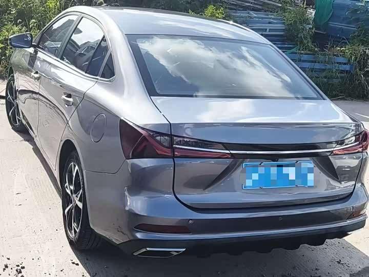 Roewe i5, 2023 — фото 7 из 7