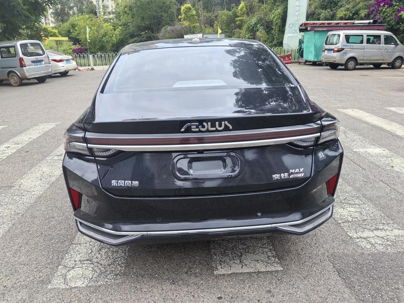 Dongfeng Aeolus Yixuan Max, 2021 — фото 4 из 9