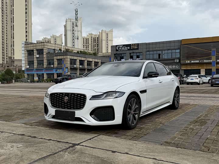 Jaguar XF L, 2022 — фото 3 из 9