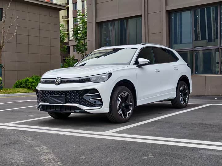 Volkswagen Tiguan L Pro, 2025 — купить в Костроме под ключ