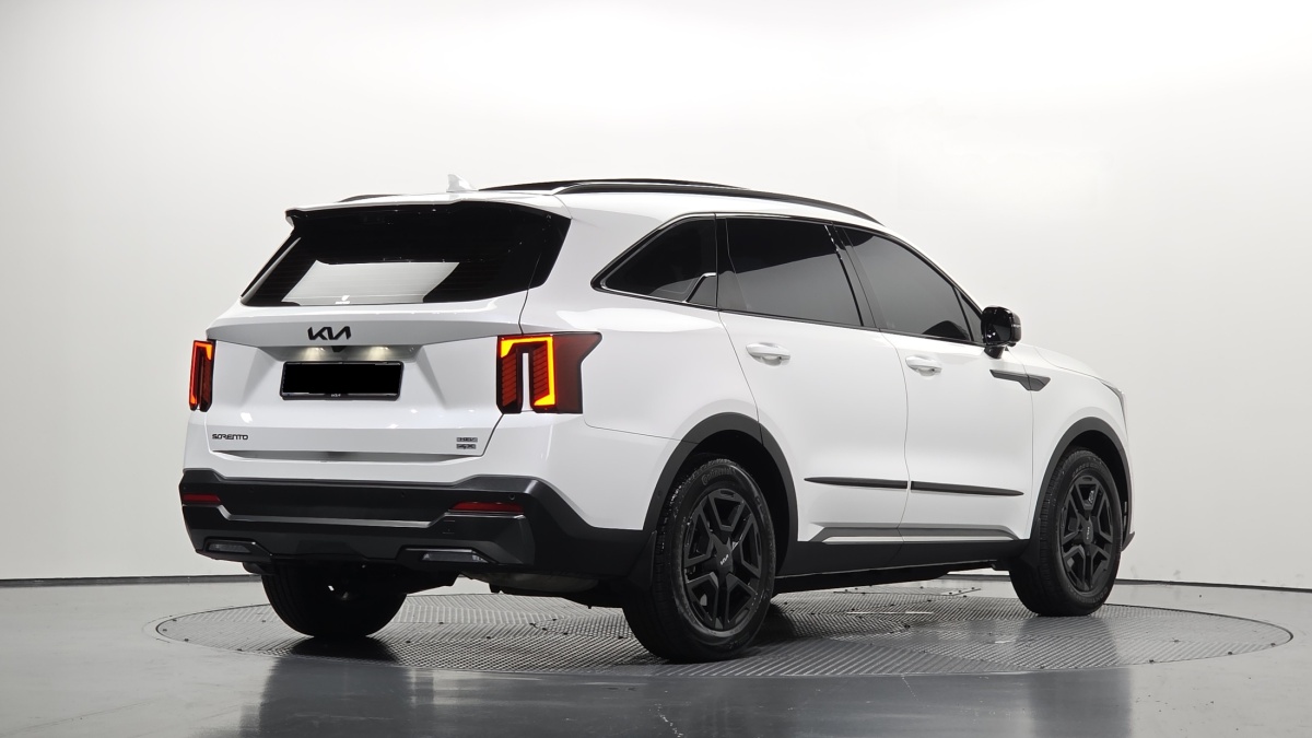 Kia Sorento, 2024 — фото 2 из 12