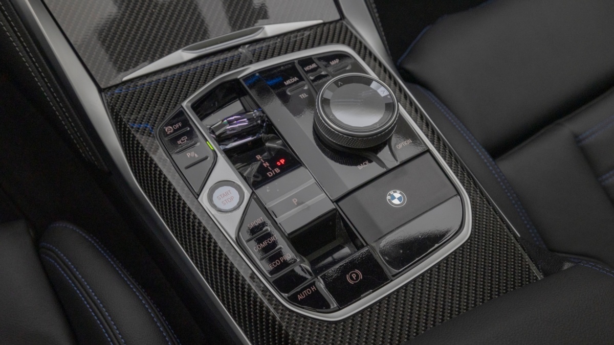 BMW i4, 2025 — фото 9 из 12