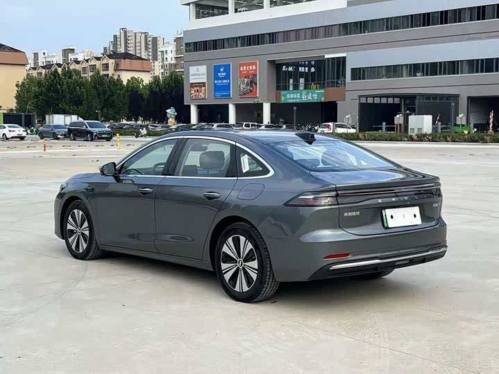 Geely Galaxy A7, 2025 — фото 6 из 9
