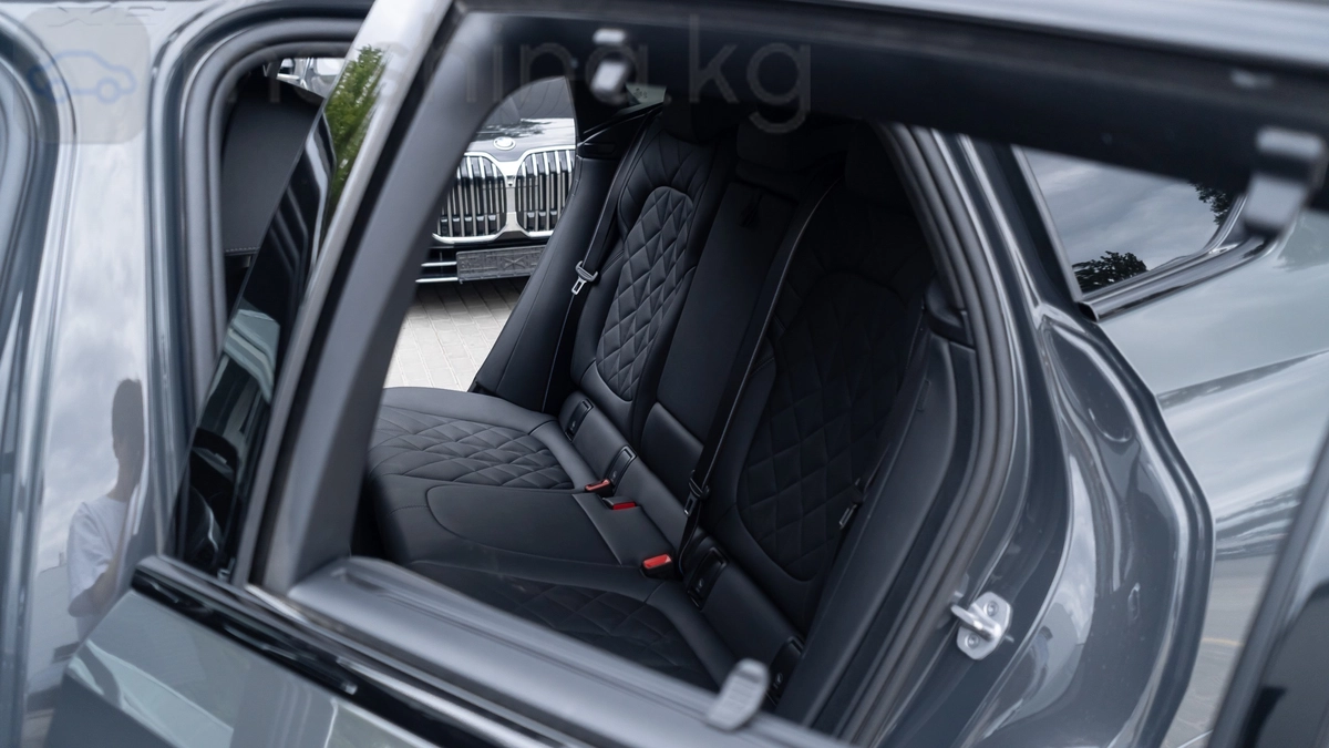 BMW X6, 2023 — фото 9 из 12