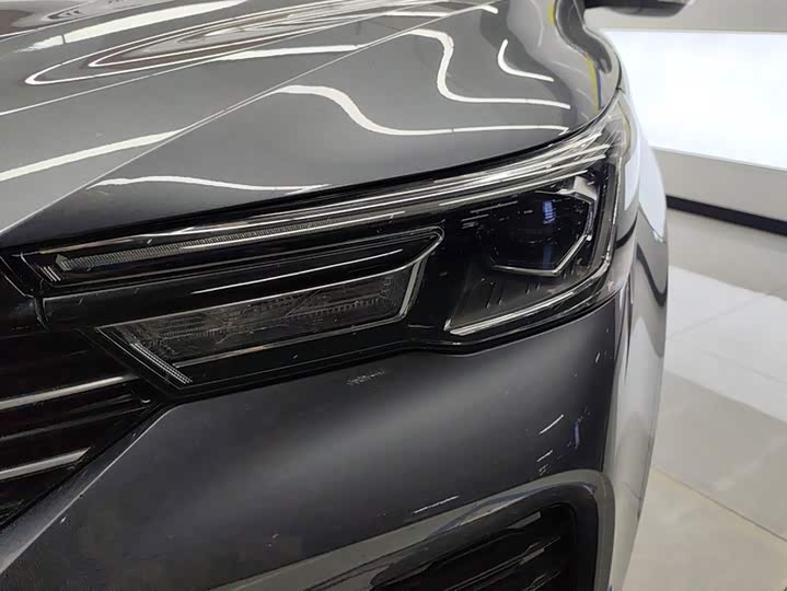 Roewe RX3, 2022 — фото 5 из 9