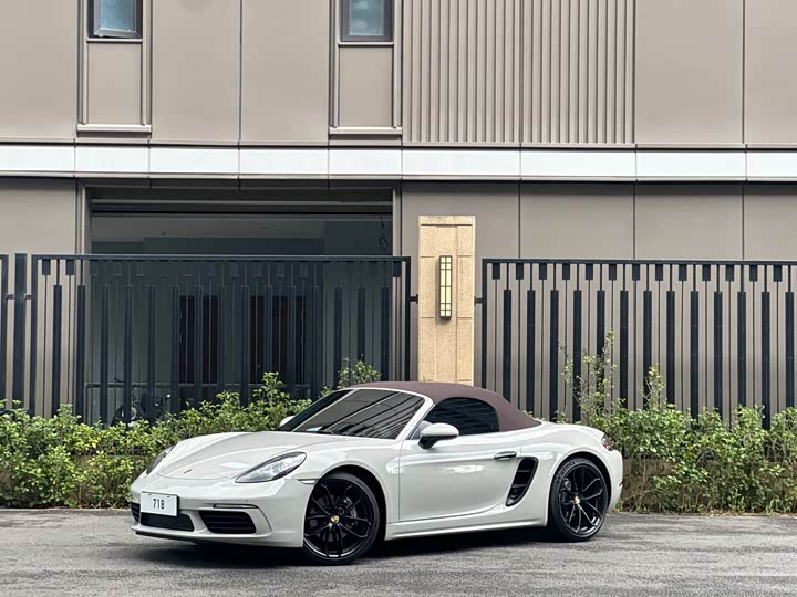 Porsche 718, 2022 — купить в Самаре под ключ