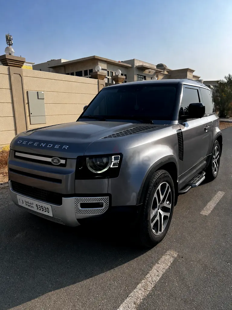 Land Rover Defender, 2023