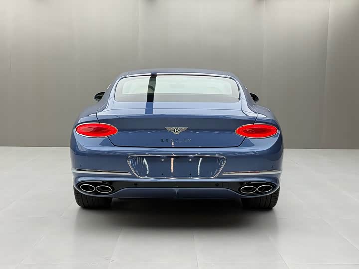 Bentley Continental GT, 2022 — фото 4 из 9