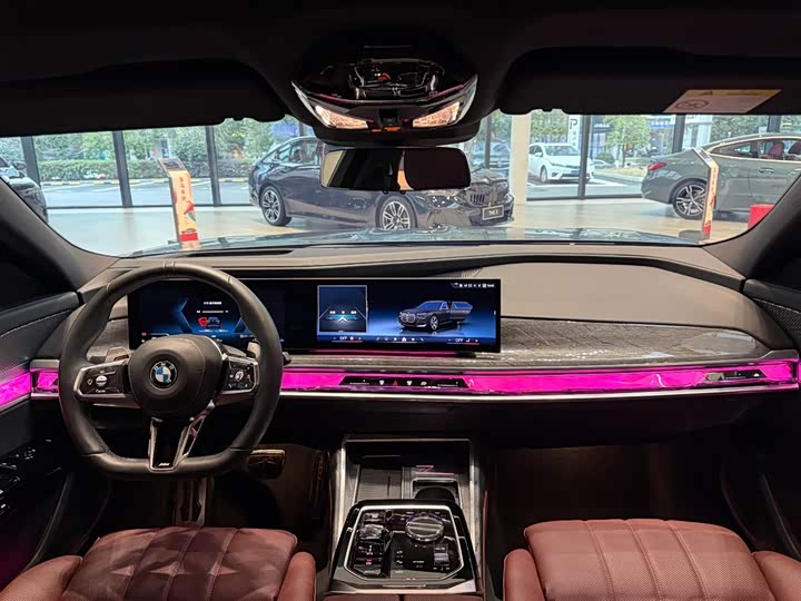 BMW 7 Series, 2024 — фото 2 из 9