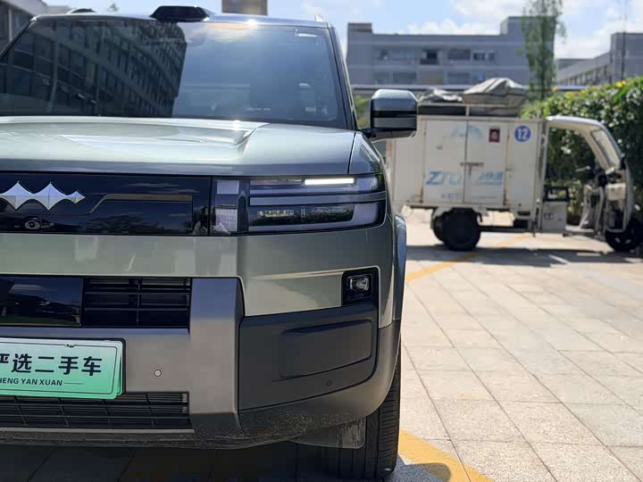 BYD FangChengBao Titanium 7 (Tai 7), 2026 — фото 3 из 9
