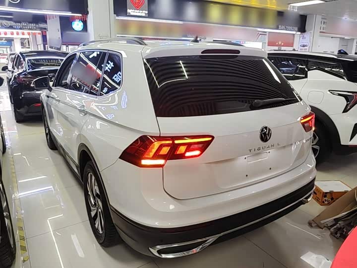 Volkswagen Tiguan L Pro, 2022 — фото 5 из 9