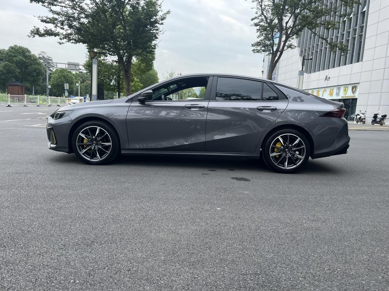 GAC Trumpchi Empow R, 2023 — фото 3 из 11