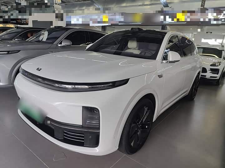 LiXiang L7, 2024 — купить в Оренбурге под ключ