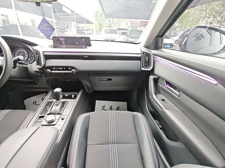 Mazda CX-50, 2023 — фото 6 из 9