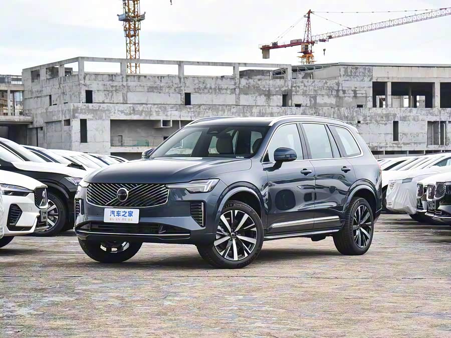 Volvo XC90, 2026 — купить в Саратове под ключ