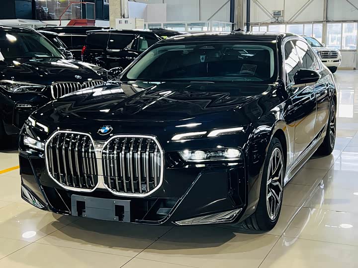 BMW 7 Series, 2023 — купить в Санкт-Петербурге под ключ