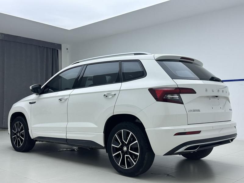 Skoda Karoq, 2022 — фото 4 из 12
