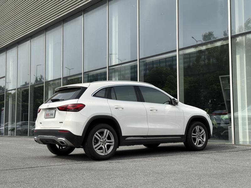 Mercedes-Benz GLA-Class, 2024 — фото 6 из 12
