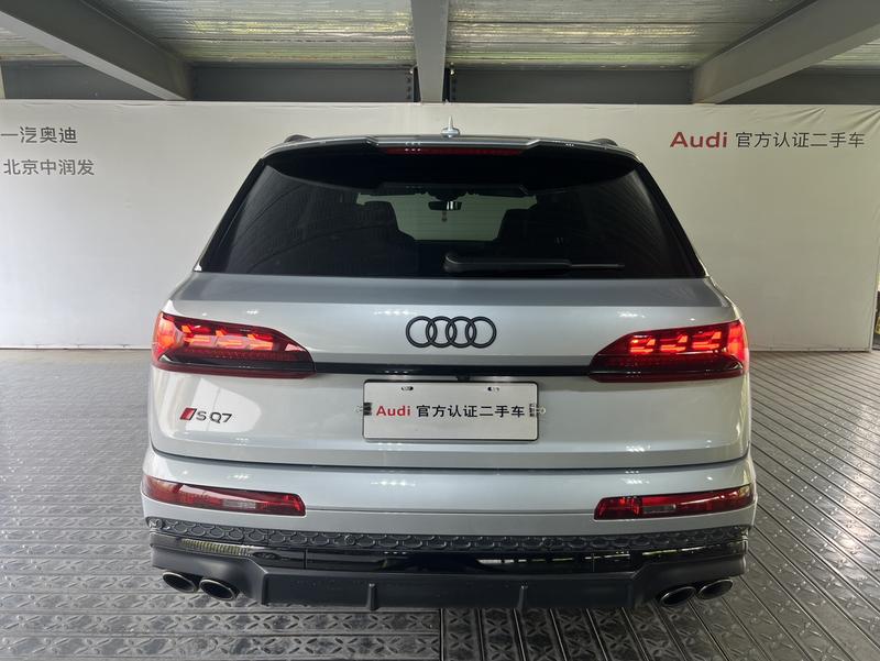 Audi SQ7, 2024 — фото 3 из 12