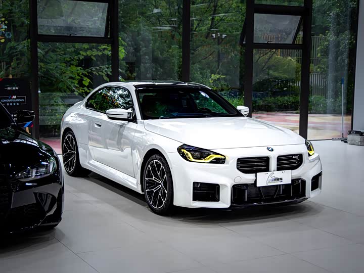 BMW M2, 2025 — фото 3 из 9
