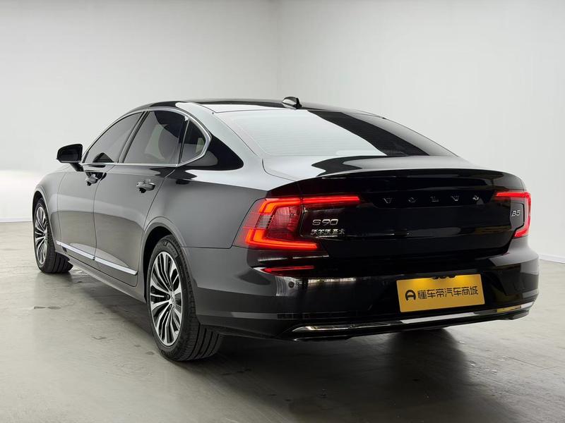Volvo S90, 2024 — фото 5 из 12