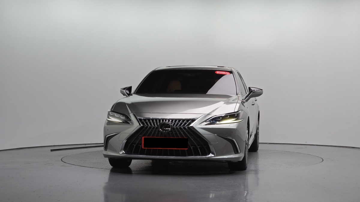 Lexus ES, 2024 — фото 3 из 12