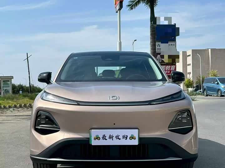 Changan Qiyuan (Nevo) Q05, 2025 — фото 3 из 9
