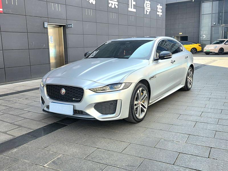 Jaguar XE L, 2022 — купить в Москве под ключ