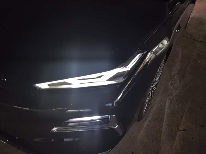 Geely Galaxy Starshine 8 EM-i, 2025 — фото 5 из 9
