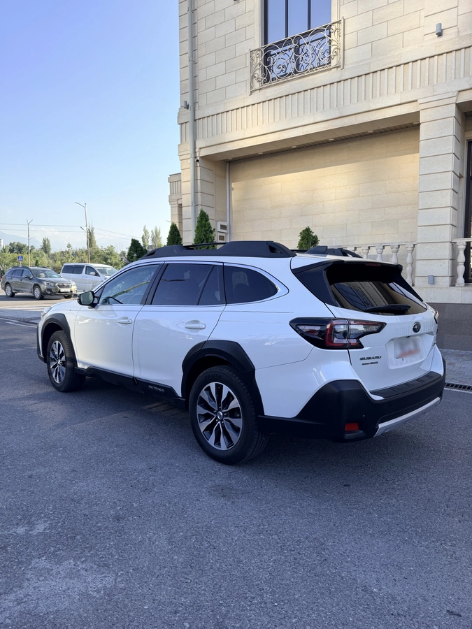 Subaru Outback, 2022 — фото 2 из 12