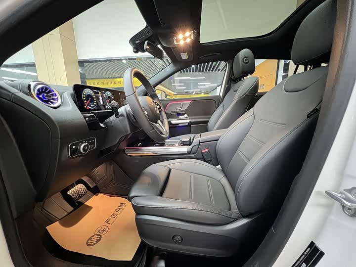 Mercedes-Benz GLA-Class, 2023 — фото 7 из 9