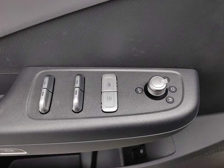 Dongfeng Yipai Nano 06, 2025 — фото 9 из 9