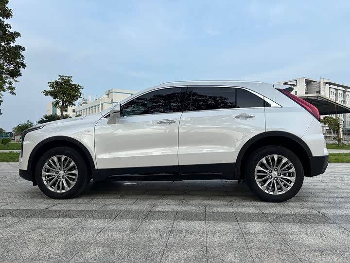 Cadillac XT4, 2025 — фото 9 из 9