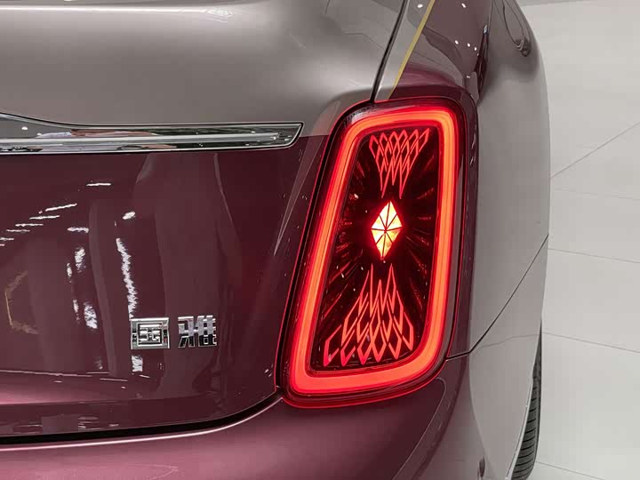 Hongqi L1 (Guoya), 2024 — фото 8 из 9