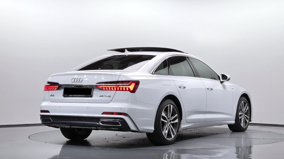 Audi A6, 2023 — фото 2 из 12