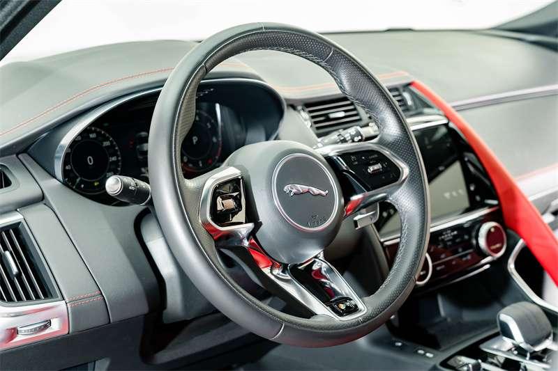 Jaguar E-Pace, 2023 — фото 10 из 12