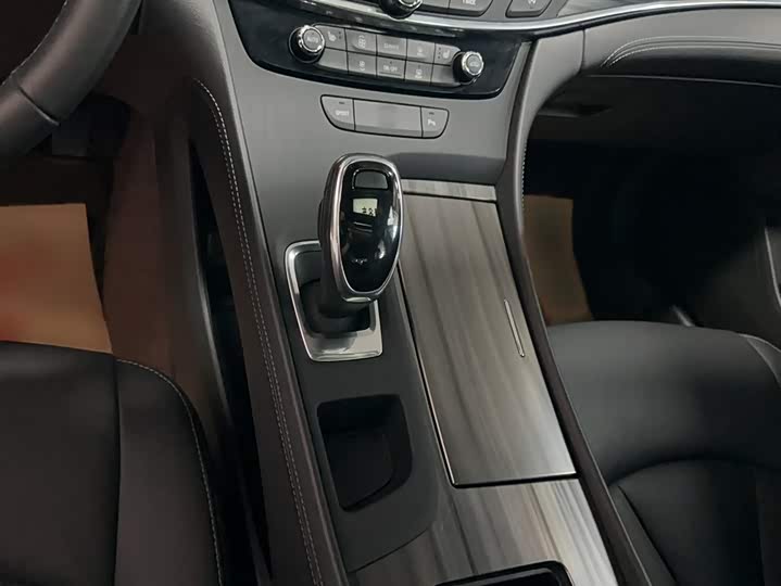 Buick LaCrosse, 2022 — фото 9 из 9