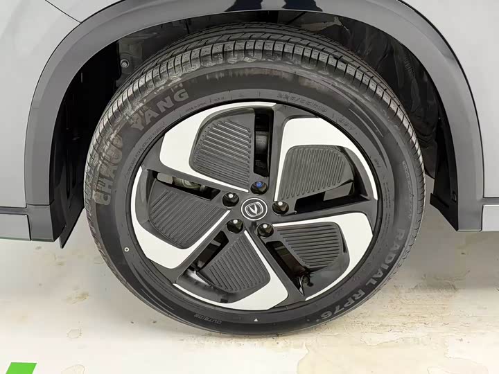 Changan CS75 Plus iDD, 2025 — фото 8 из 9