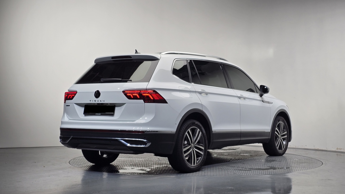 Volkswagen Tiguan, 2022 — фото 2 из 12