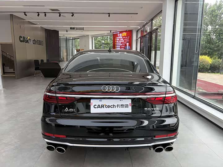 Audi A8, 2023 — фото 4 из 9