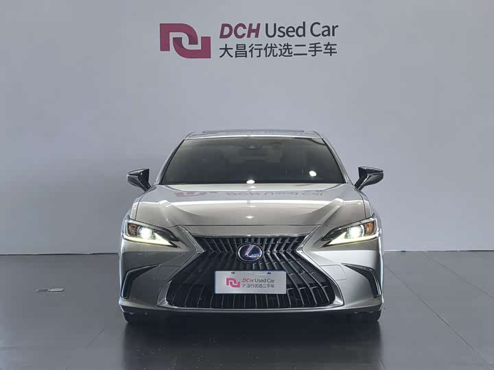 Lexus ES, 2022 — фото 2 из 9
