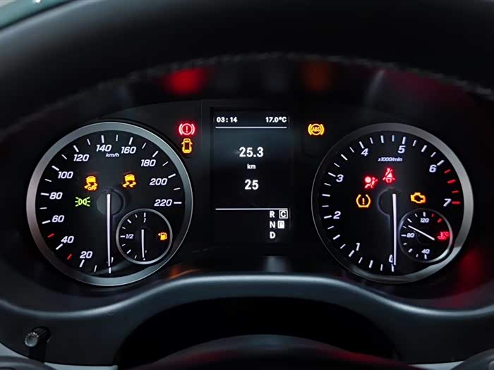 Mercedes-Benz Vito, 2023 — фото 5 из 9
